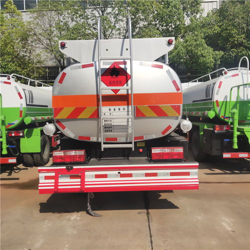 流動(dòng)加油車(chē)服務(wù)新趨勢(shì) 湖州現(xiàn)車(chē)隨提隨走，高效保障能源供應(yīng)