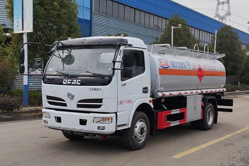 8噸加油車(chē)價(jià)格解析與東風(fēng)8噸流動(dòng)加油車(chē)全手續(xù)上戶(hù)指南